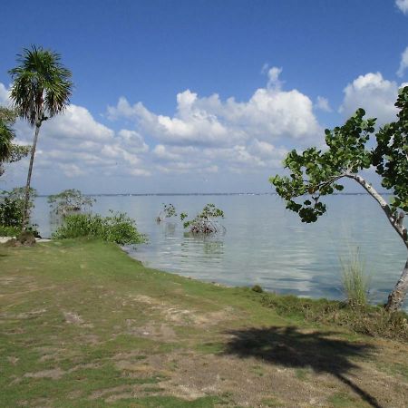 Cerros Beach Inn Corozal Exterior foto
